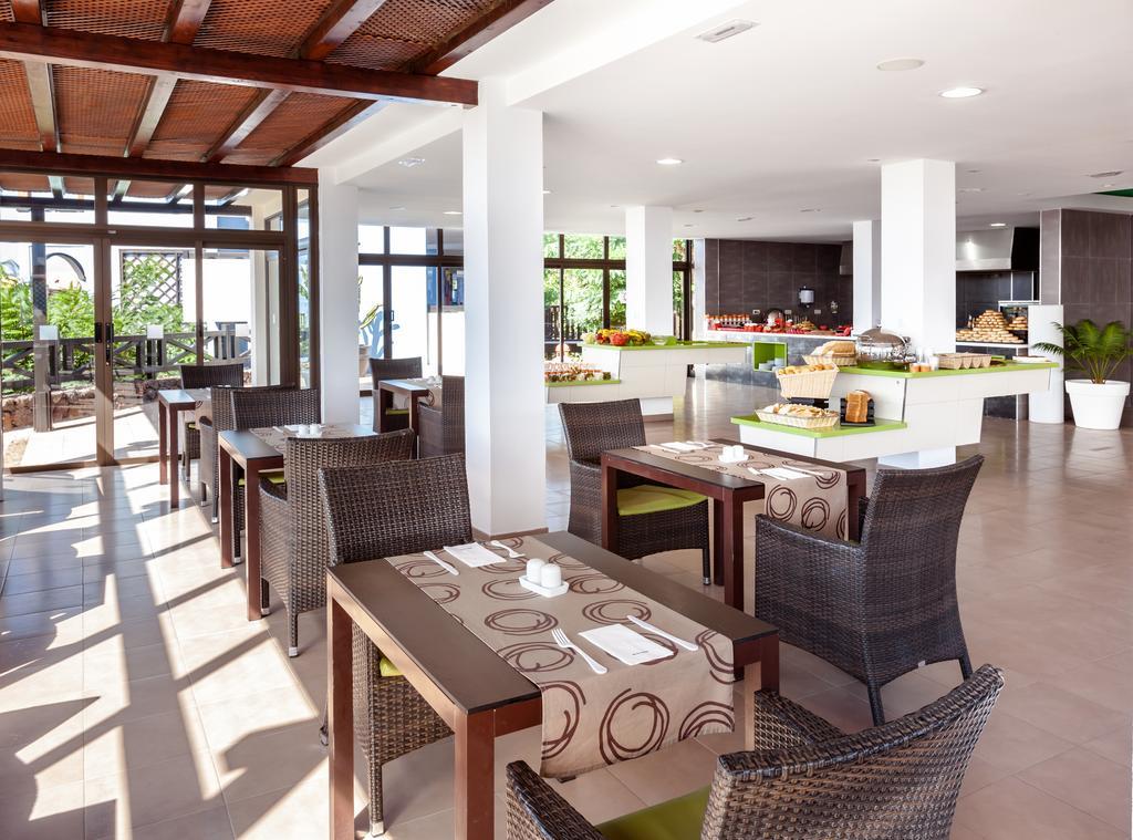 Hotel Occidental Jandia Playa 4*